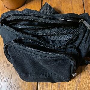 Vintage Carhartt Black Fanny Pack